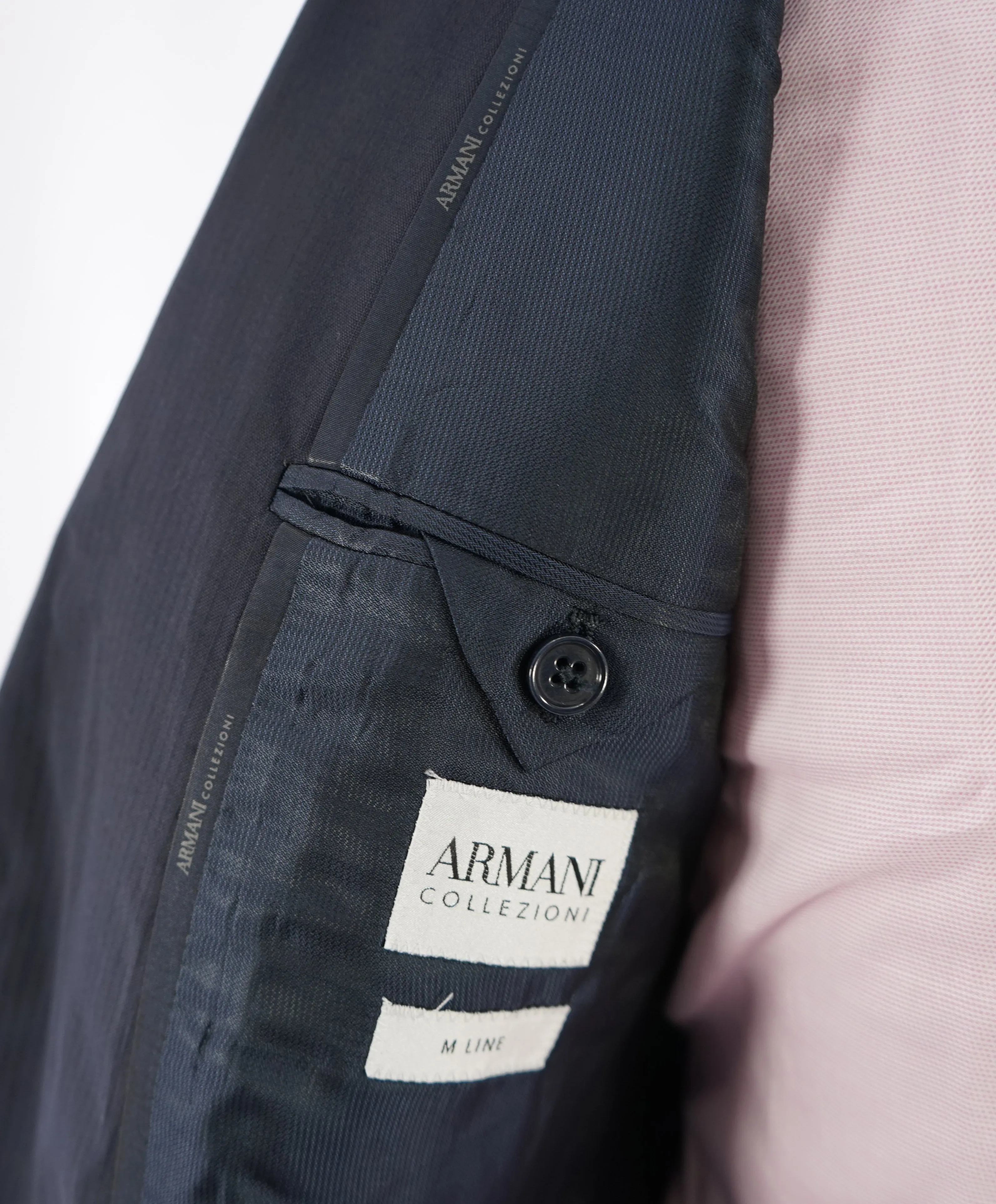 ARMANI COLLEZIONI - Tonal Navy Stripe "M Line" SLIM Suit - 44R