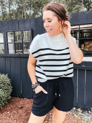 Black Elastic Shorts with Lining