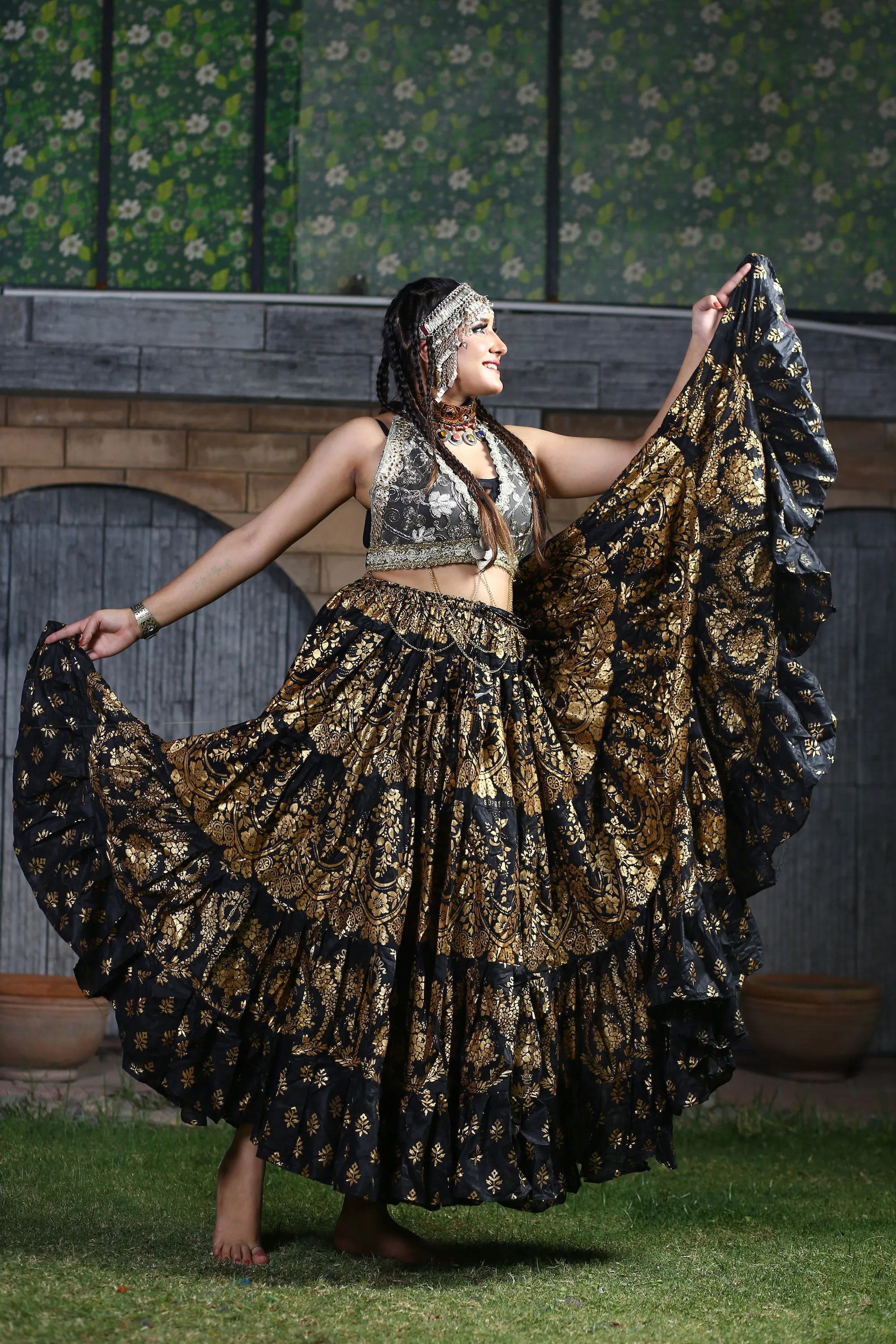 Block print Assuit pattern skirt Oriental Border Black/Gold