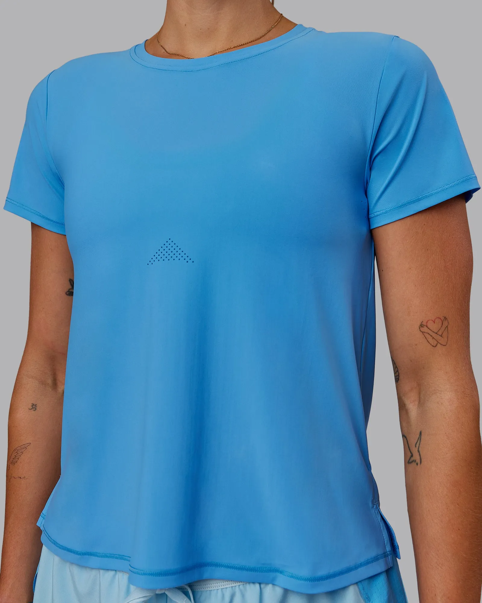 Cadence Tee - Azure Blue