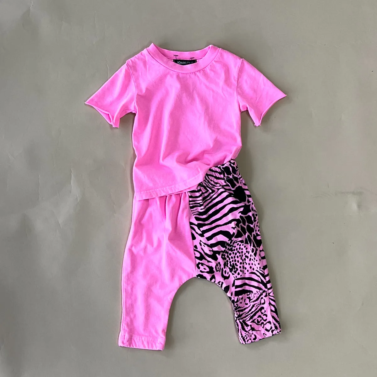Cameron Solid Tee | Pink
