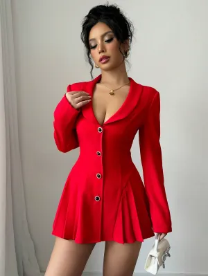 Chaqueta elegante de mujer en rojo para San Valentín