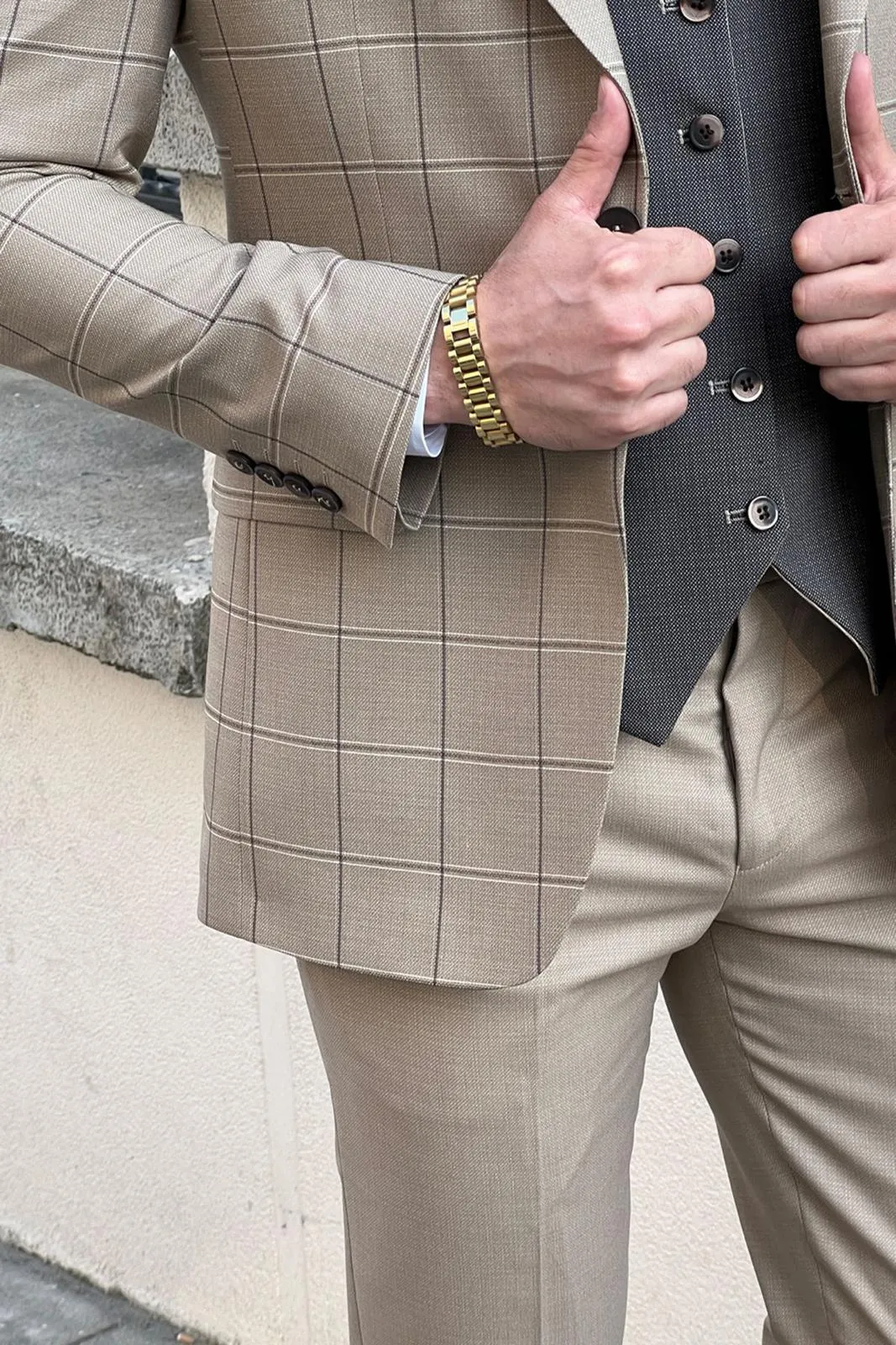 Daniel Patterned Beige Wool Suit - Slim-Fit 3-Piece Elegance