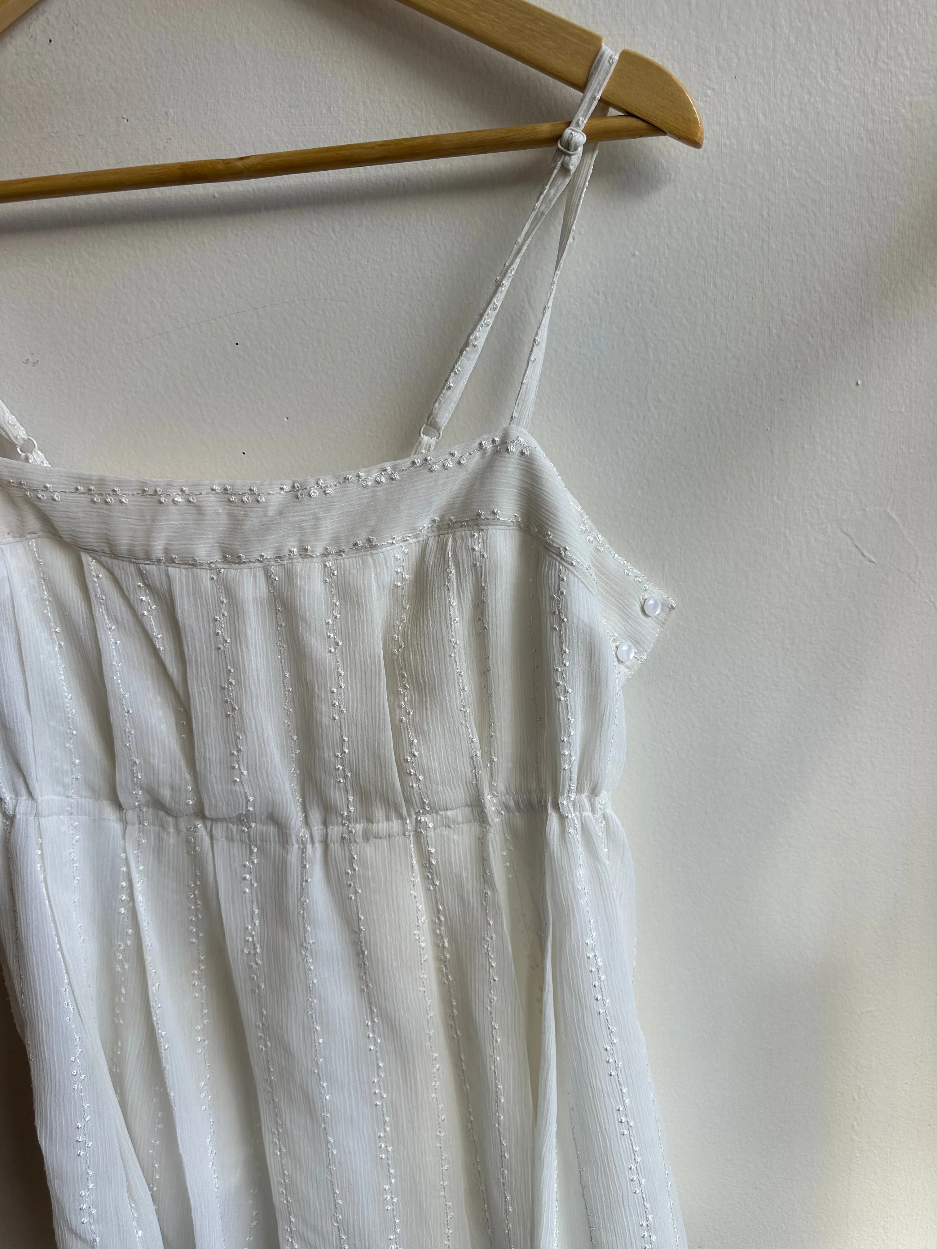 Embroidered White Boho Baby Doll Tank Top | Size Large