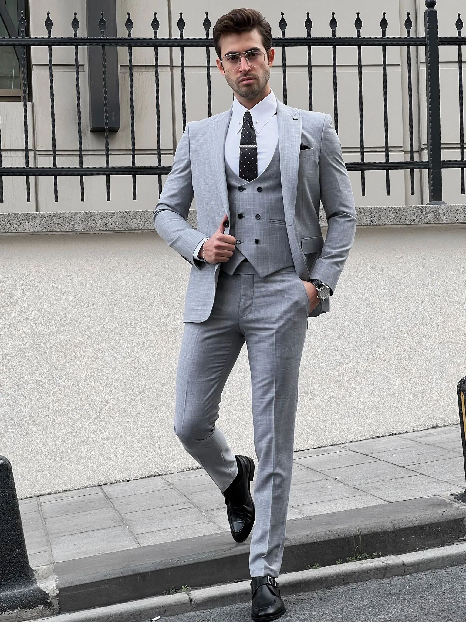 Fabio Gray Slim Fit Woolen Suit for Modern Men