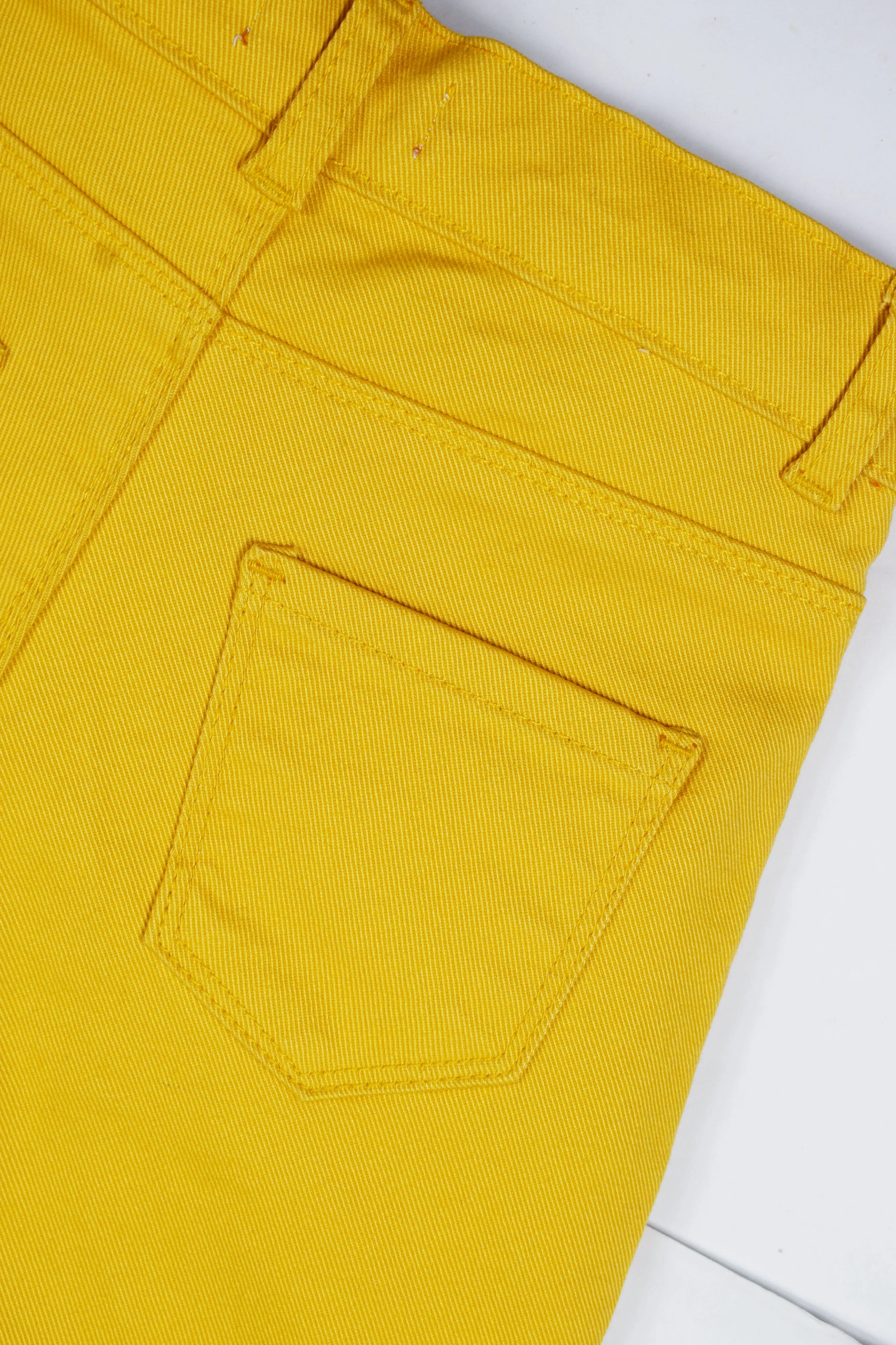 GIRL'S TWILL PENT EMB. - TRIANGLE