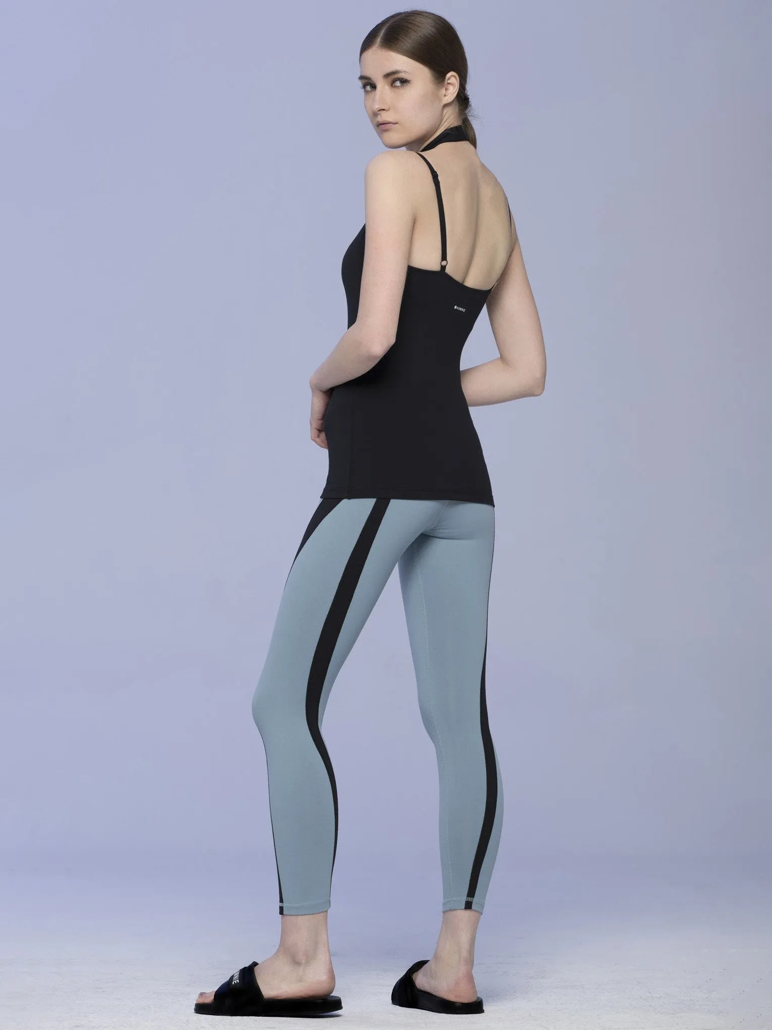 IMPACT TANK, BLACK