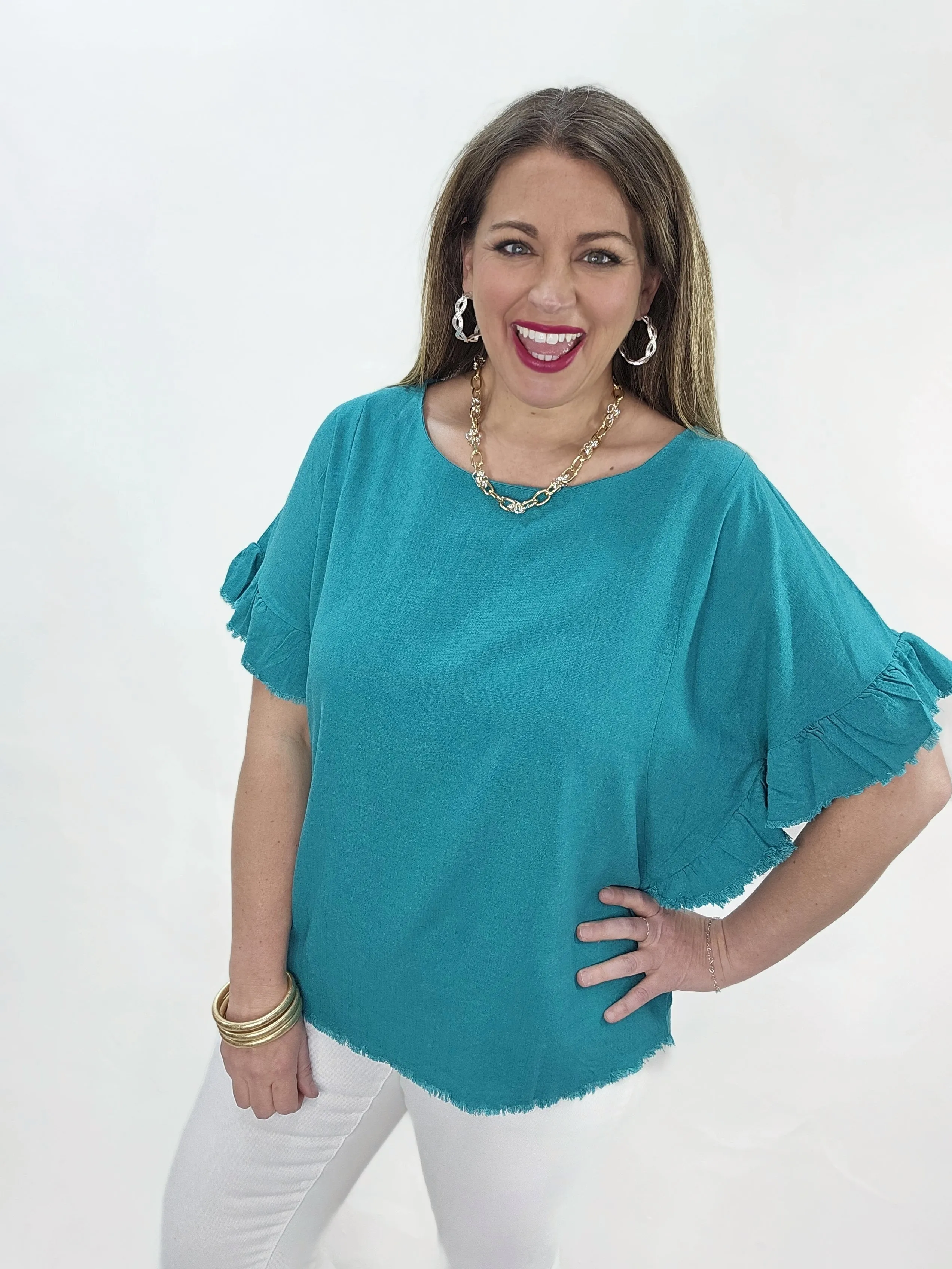 JADE LINEN BLEND RUFFLE SLEEVE TOP WITH FREY HEM