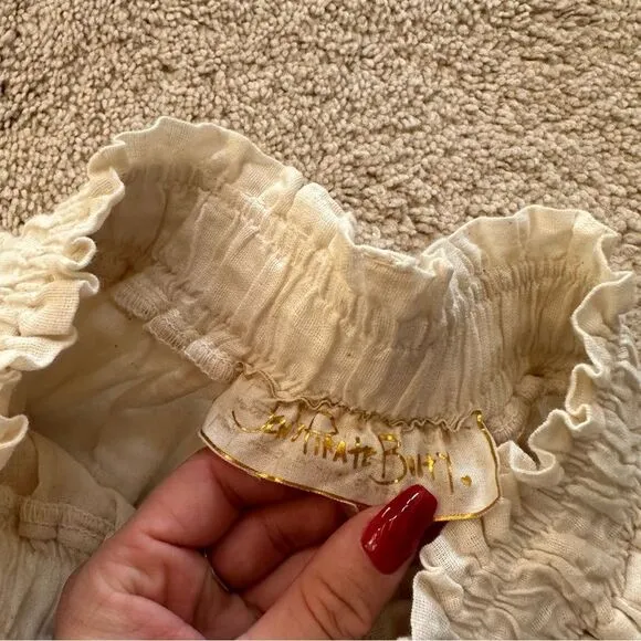 Jens Pirate Booty Bloomer Style Beachy High Waisted cream shorts
