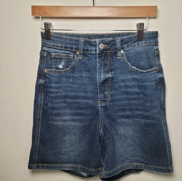 Judy Blue High Rise Tummy Control Denim Shorts, Size Medium