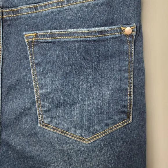 Judy Blue High Rise Tummy Control Denim Shorts, Size Medium