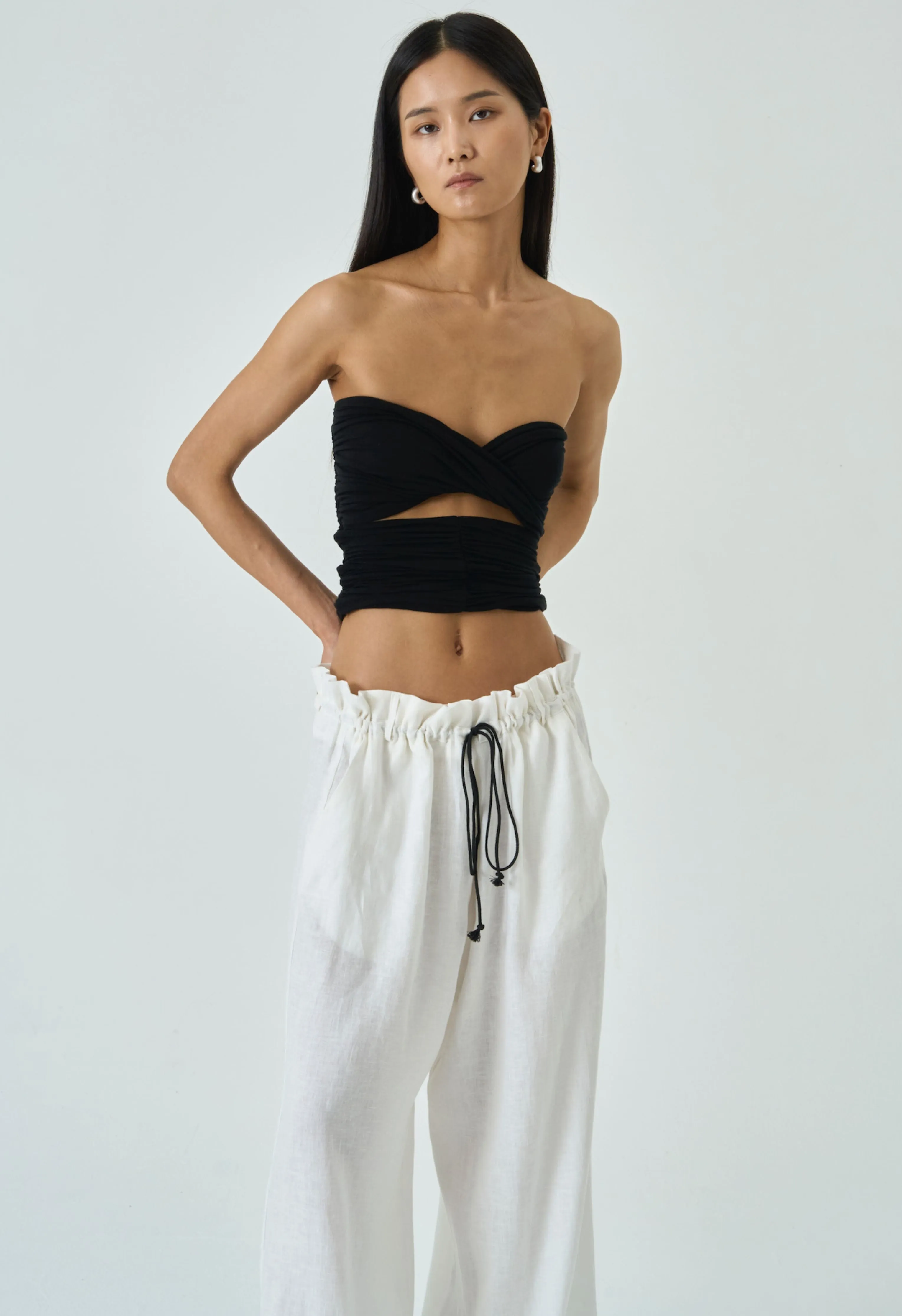 Julie Strapless Top in Black