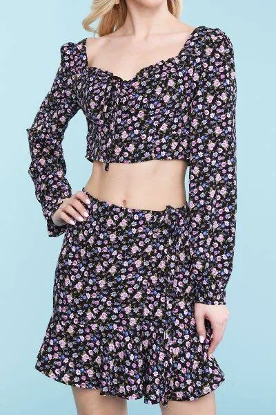 Long Sleeve Mini Floral Crop Top