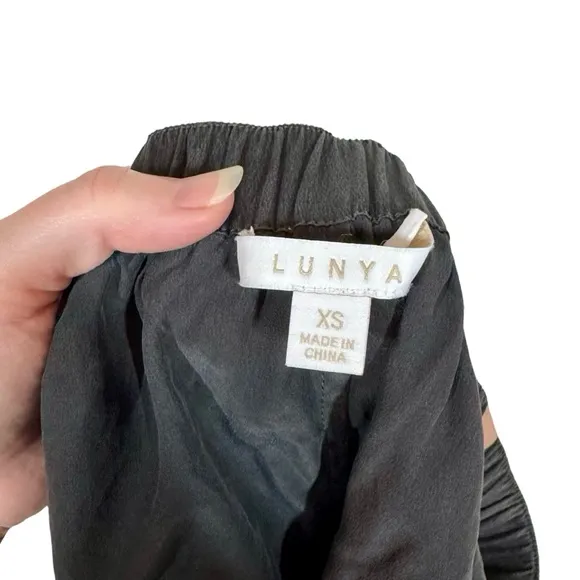Lunya Washable Silk Tulip Hem Pull-on Sleep Shorts
