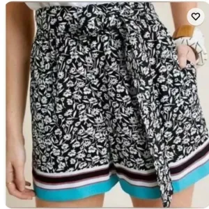 MAEVE by ANTHROPOLOGIE Floral Scarf Print Tie Belt Flowy Shorts Women’s Sz Small