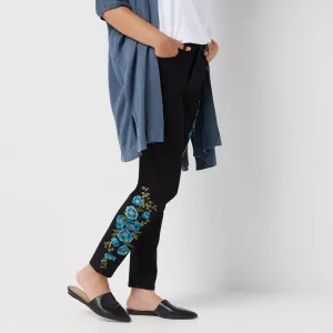 Martha Stewart Petite Embroidered 5-Pocket Ankle Jeans