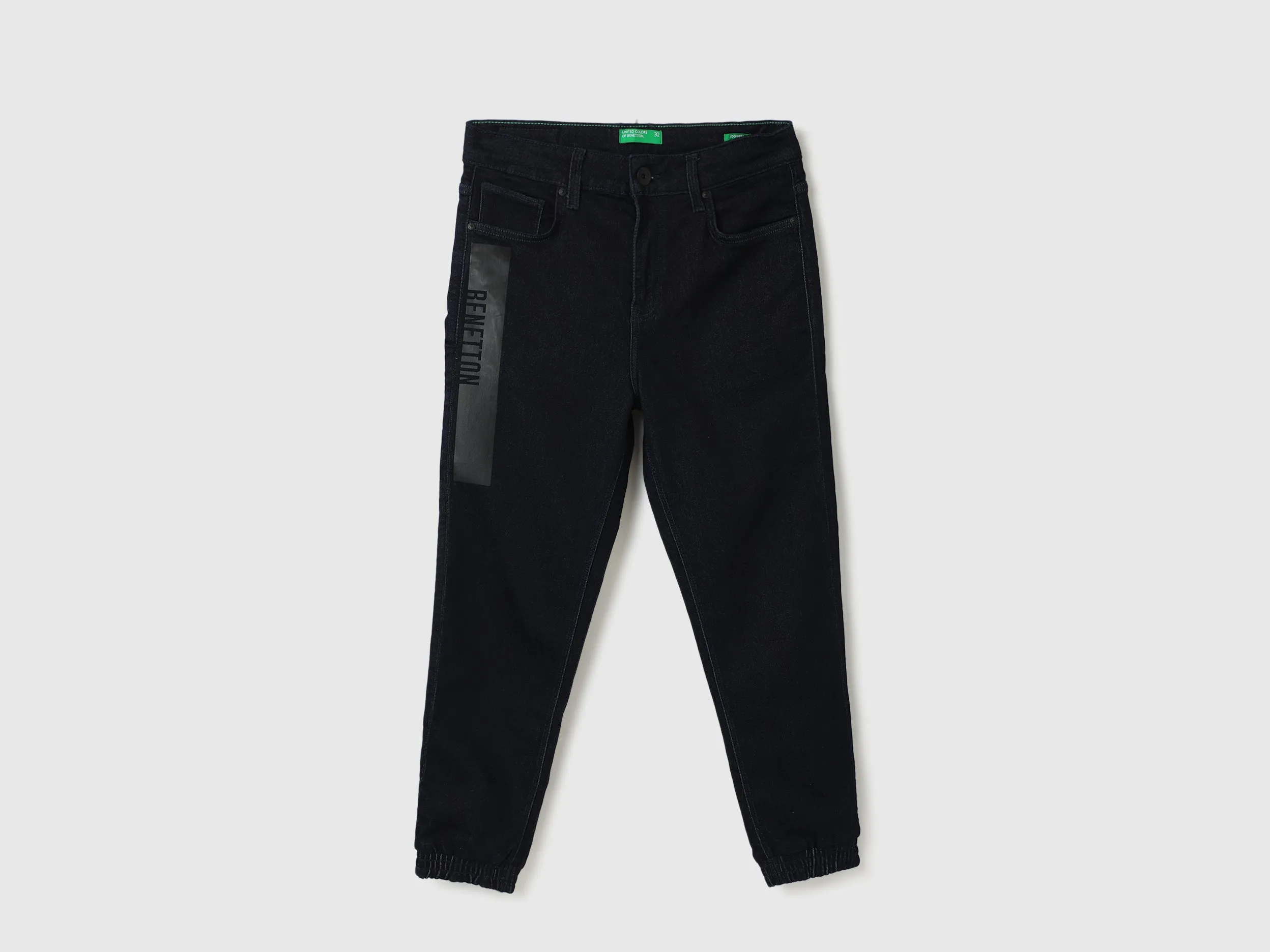 Men Solid Joggers Fit Jeans