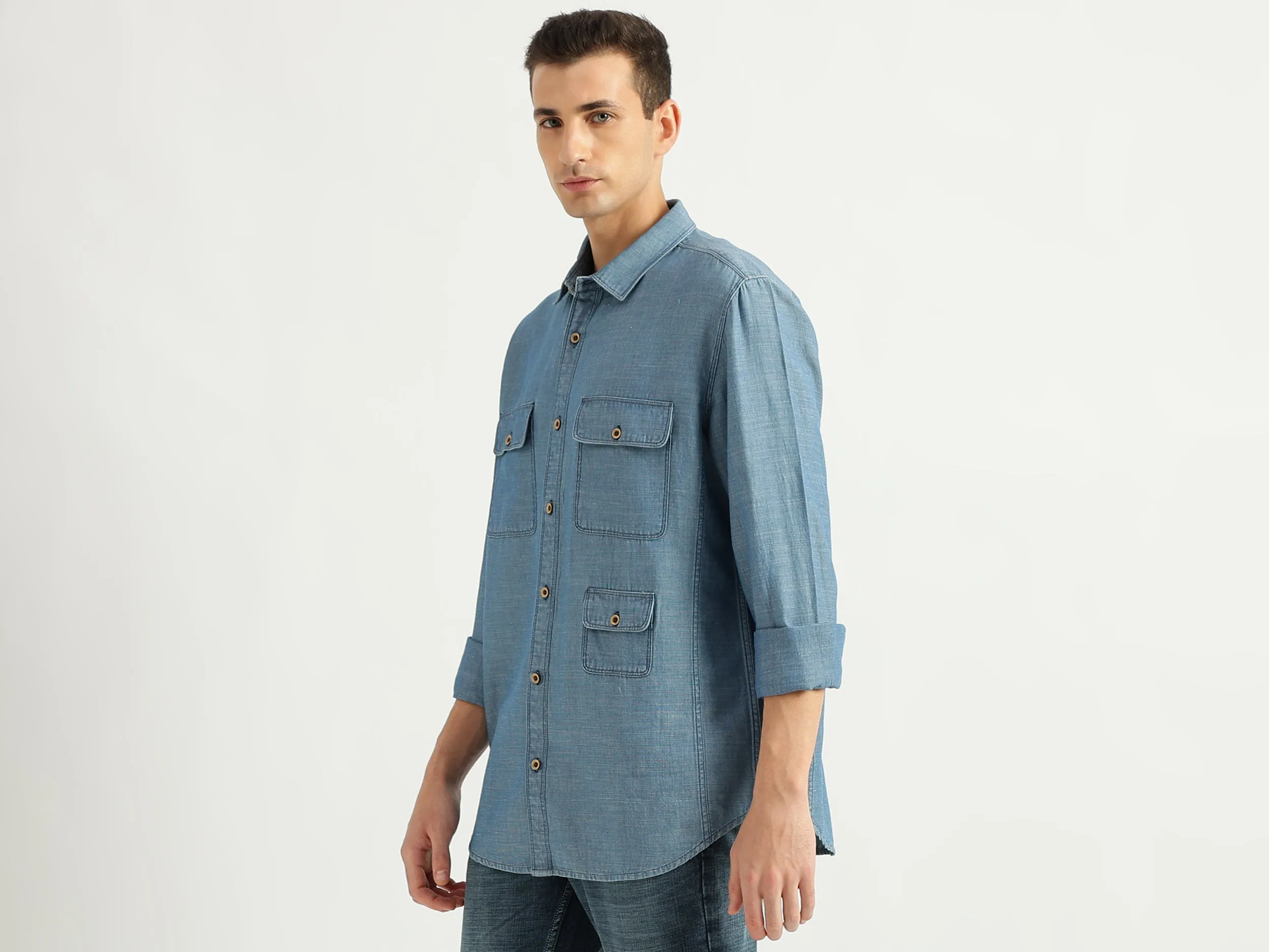 Men's Regular Fit Spread Collar Textured Shirts