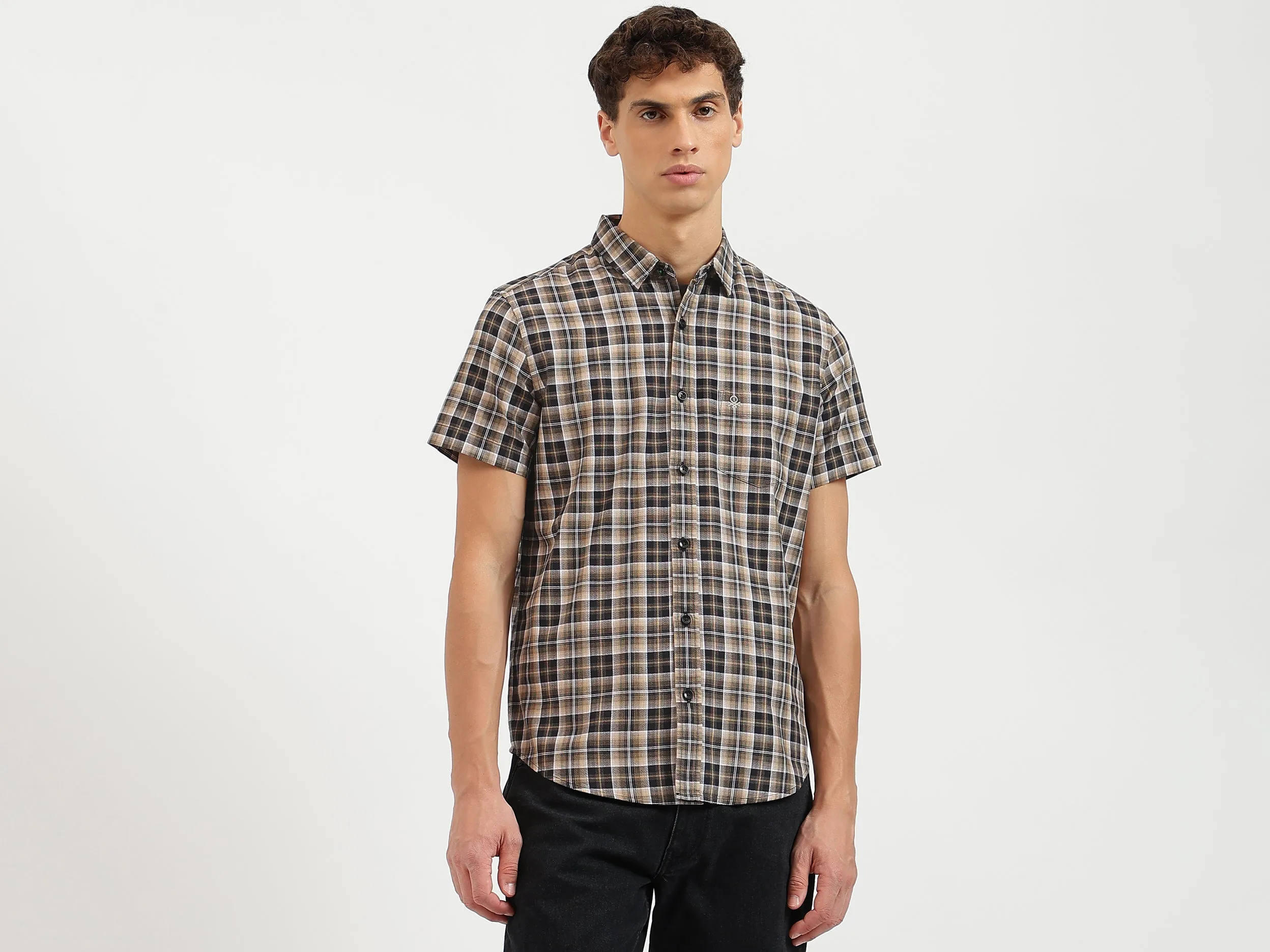 Regular Fit Spread Collar Checkered Shirts
