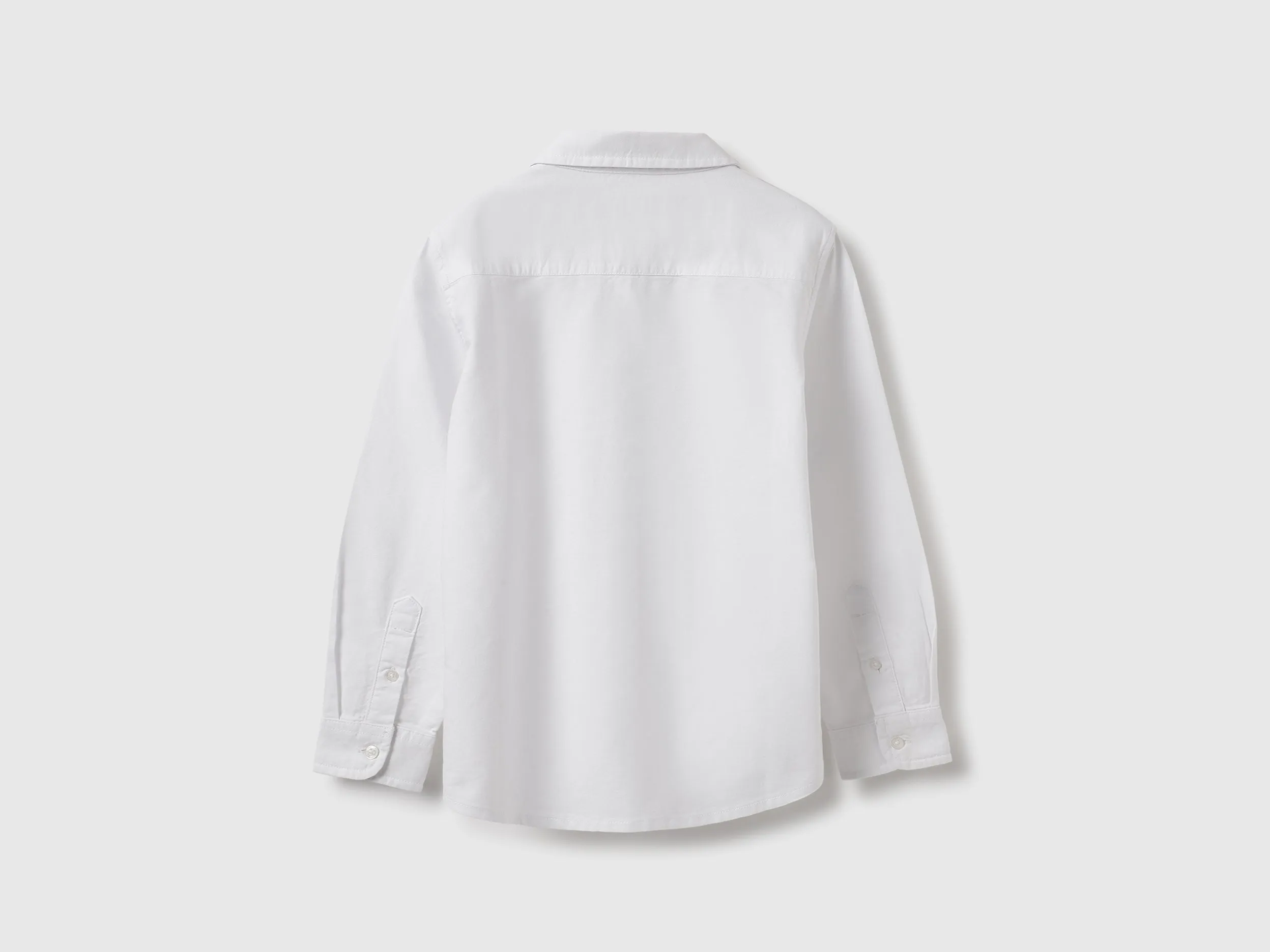 Regular Fit Spread Collar Solid Shirts