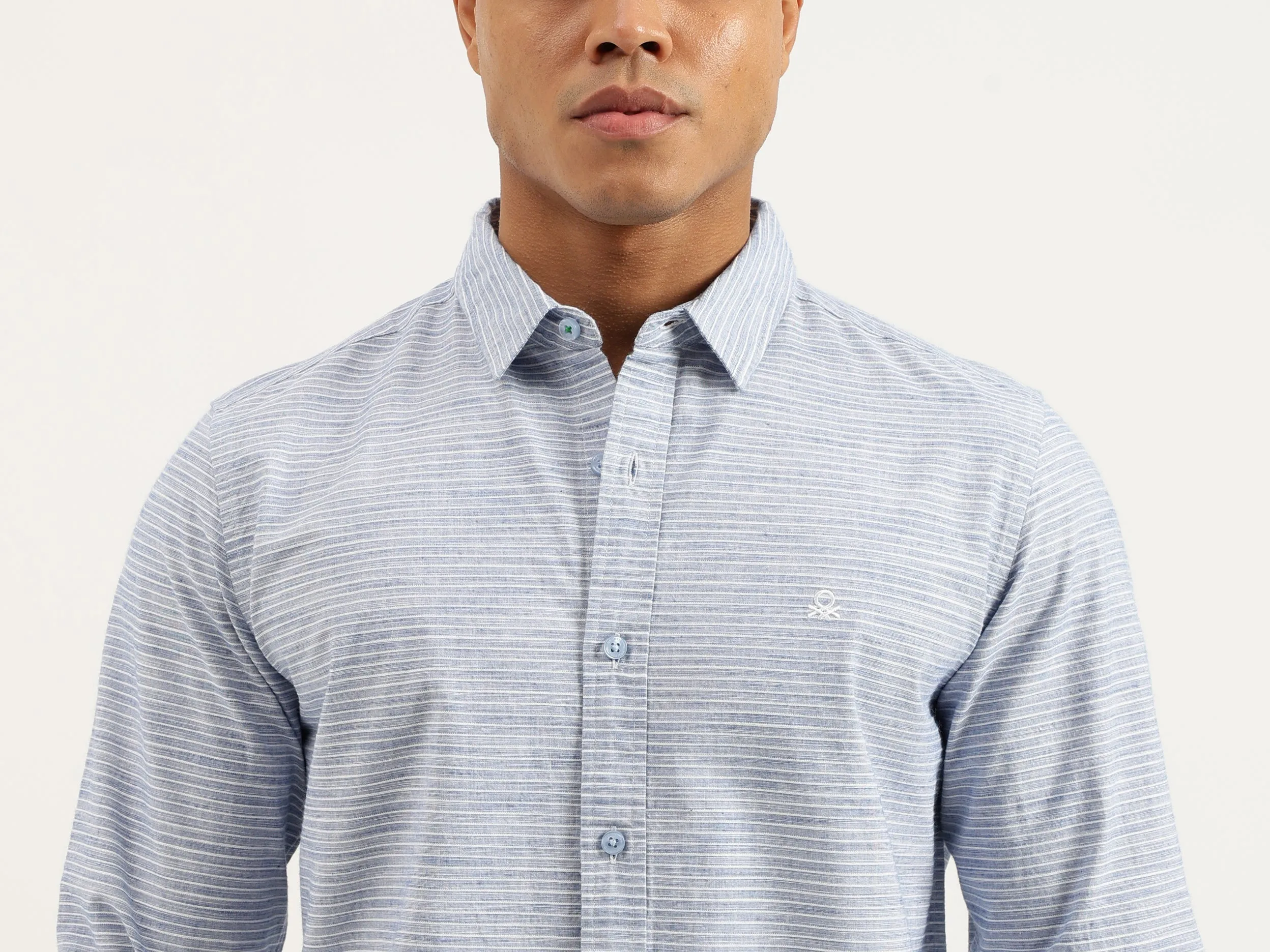 Regular Fit Spread Collar Striped Shirts