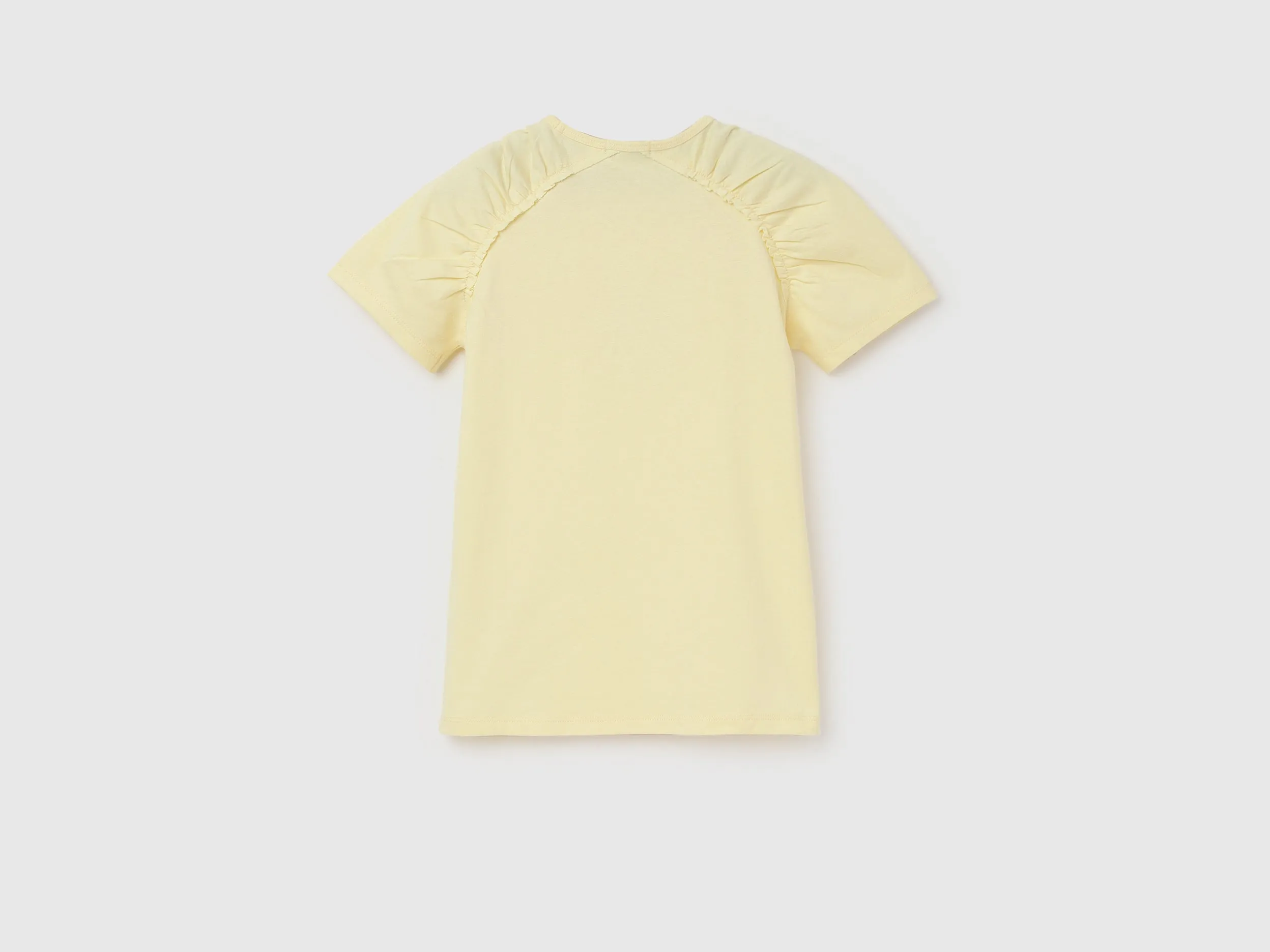 Regular Round Neck Solid T-shirts