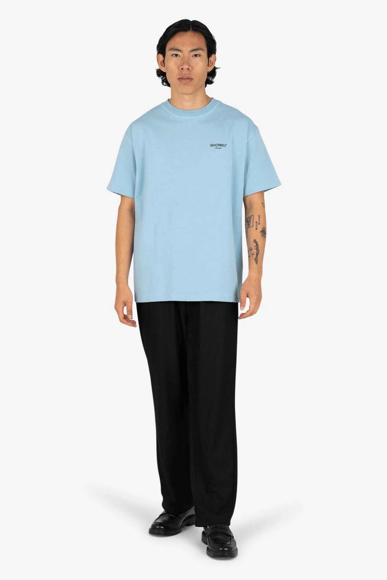 SARASOTA T-SHIRT | LIGHT BLUE/BLACK