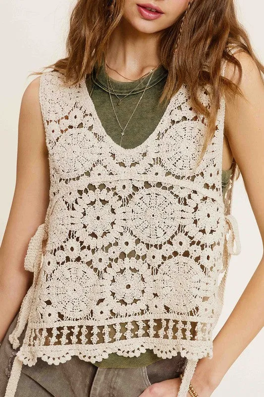 Self Side Tie Detailed Crochet Vest Top