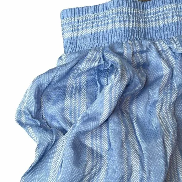 Show Me Your Mumu Serena Smocked Shorts Blue and White Size Small