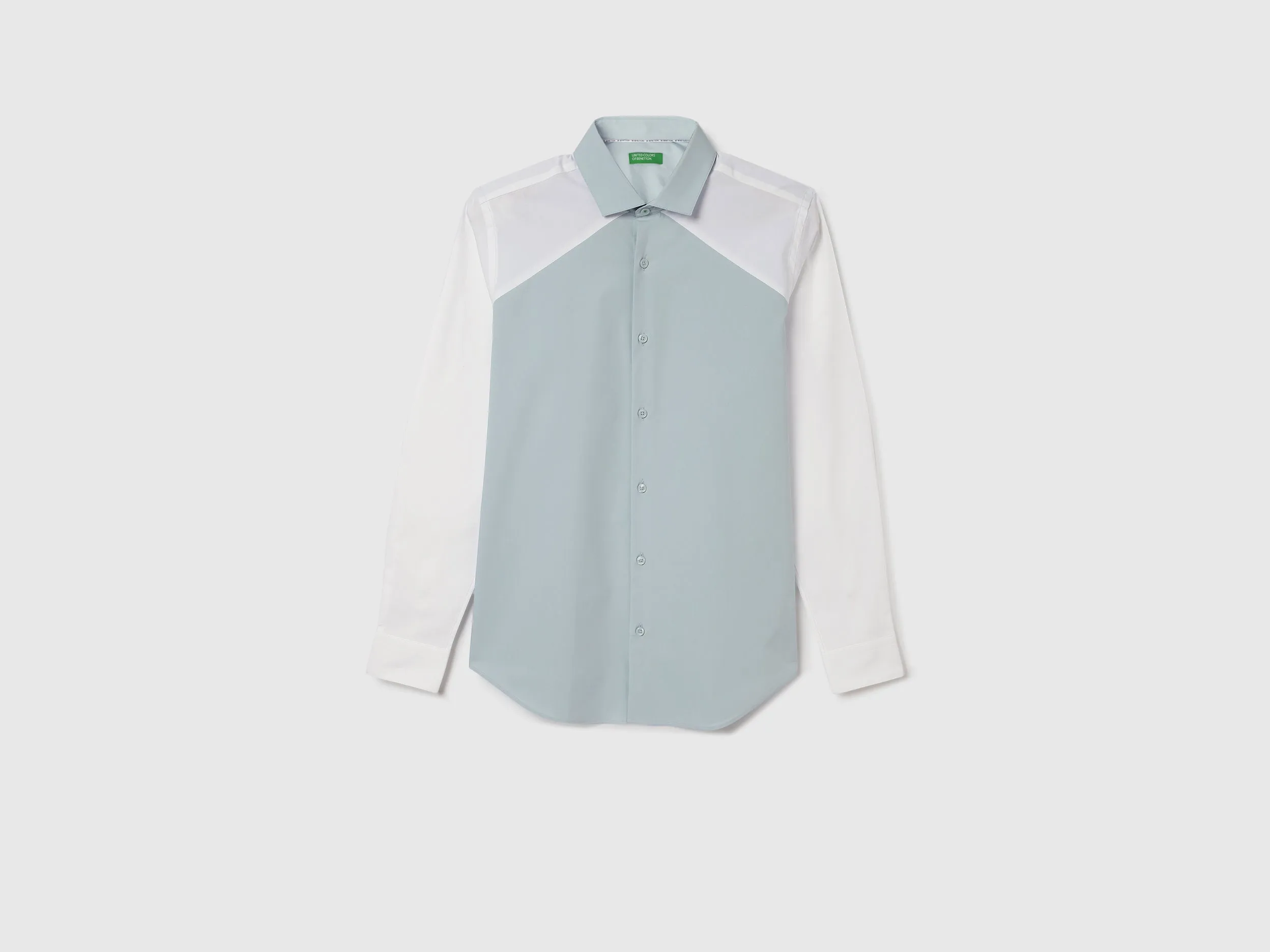 Slim Fit Cut Away Collar Solid Shirts