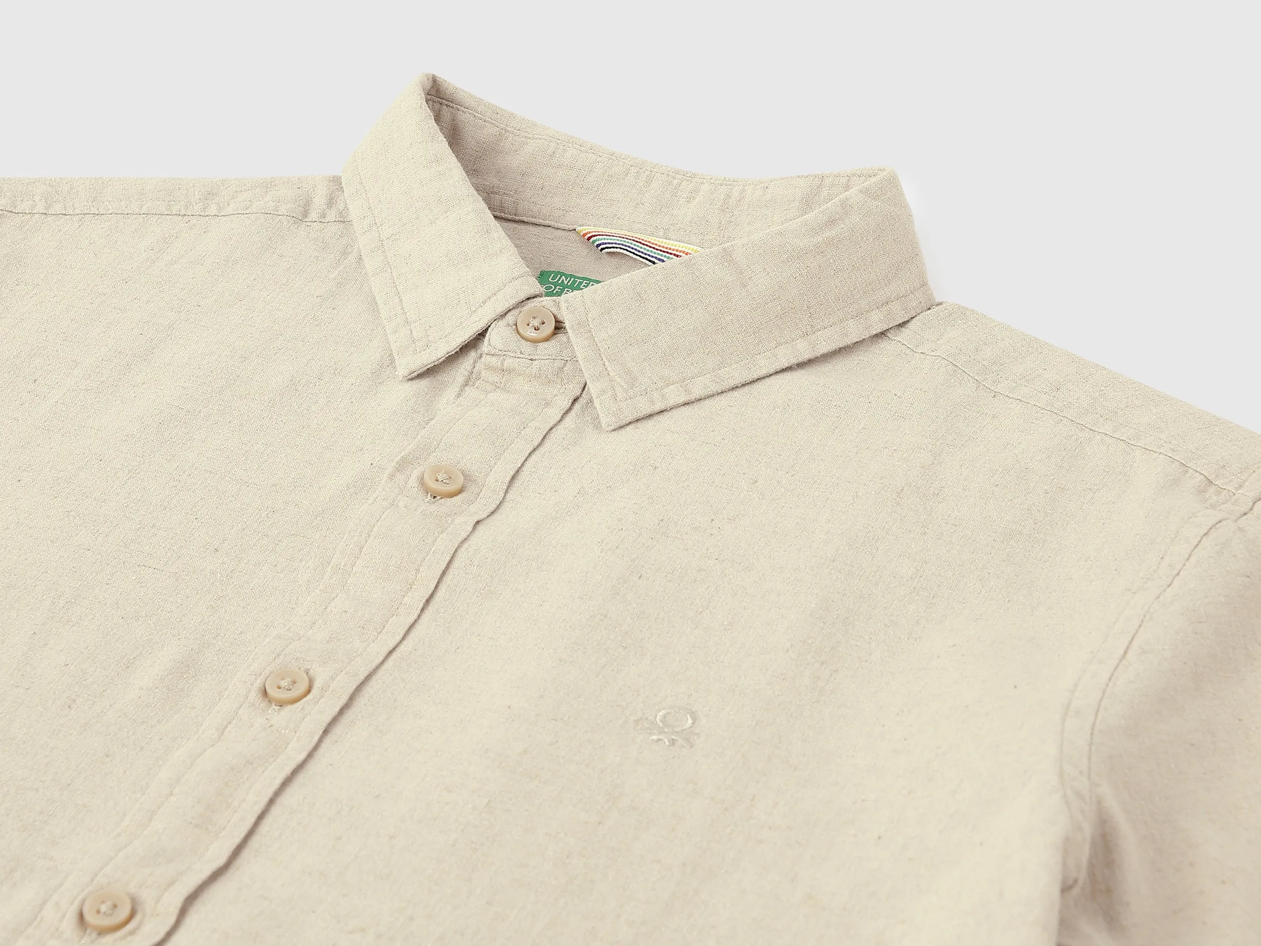 Slim Fit Spread Collar Solid Shirts