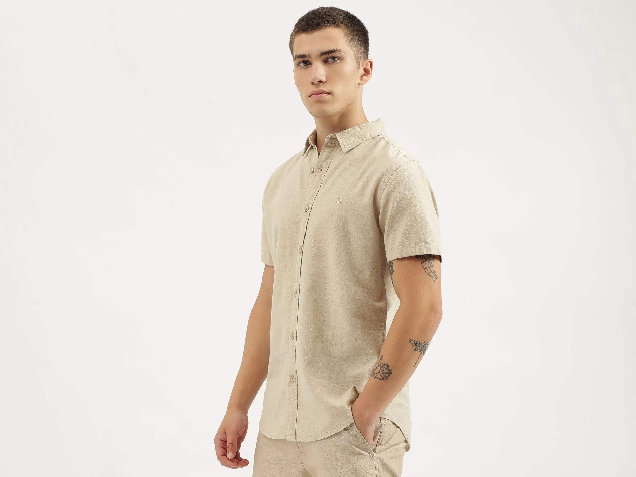Slim Fit Spread Collar Solid Shirts