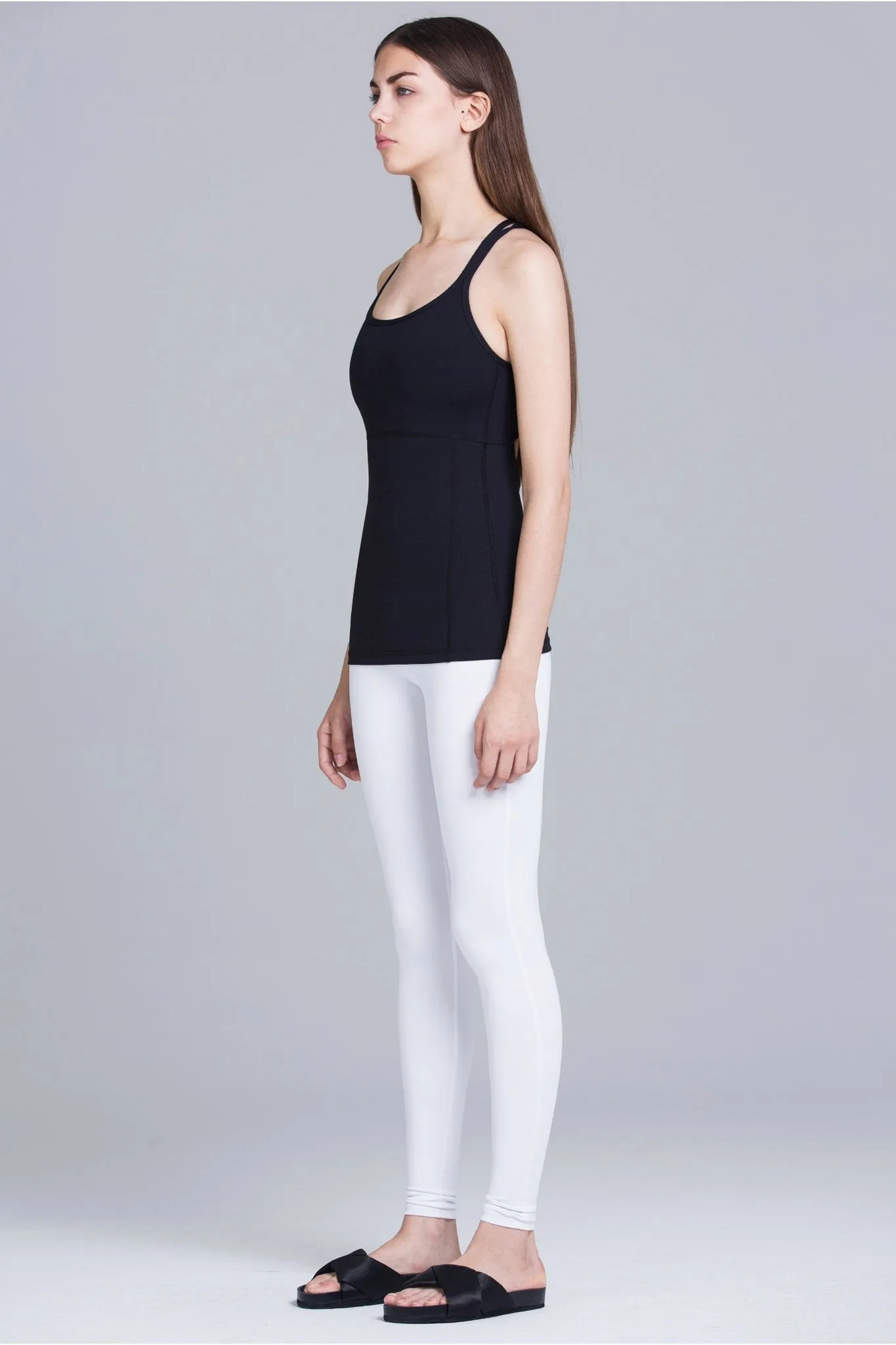 TRANSLATION TANK, BLACK