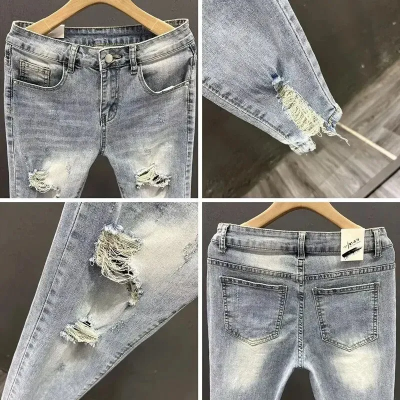 Trendy Holed Jeans von FusionFit
