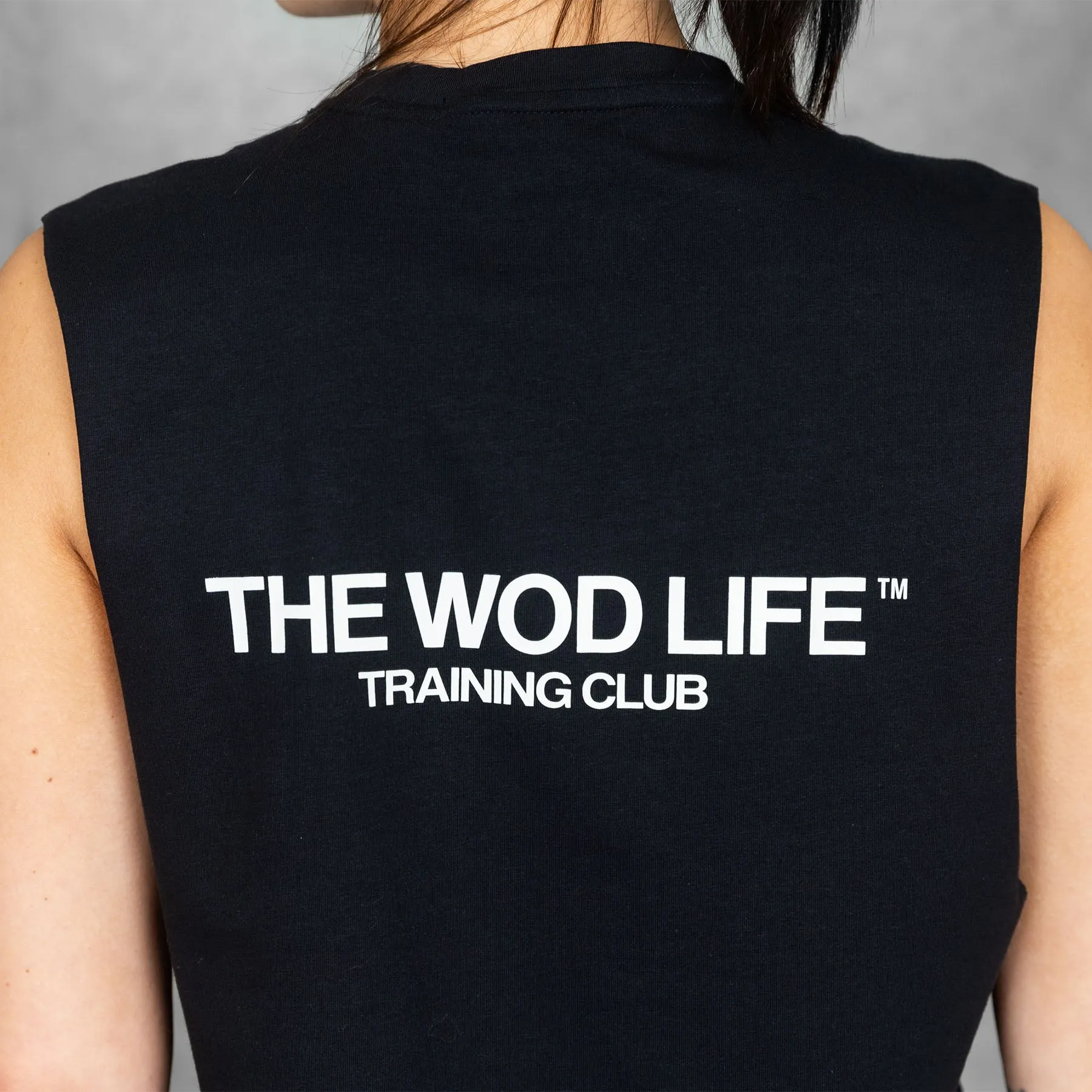 TWL - WOMEN'S SLASH CROP - TRAINING CLUB - BLACK/BONE