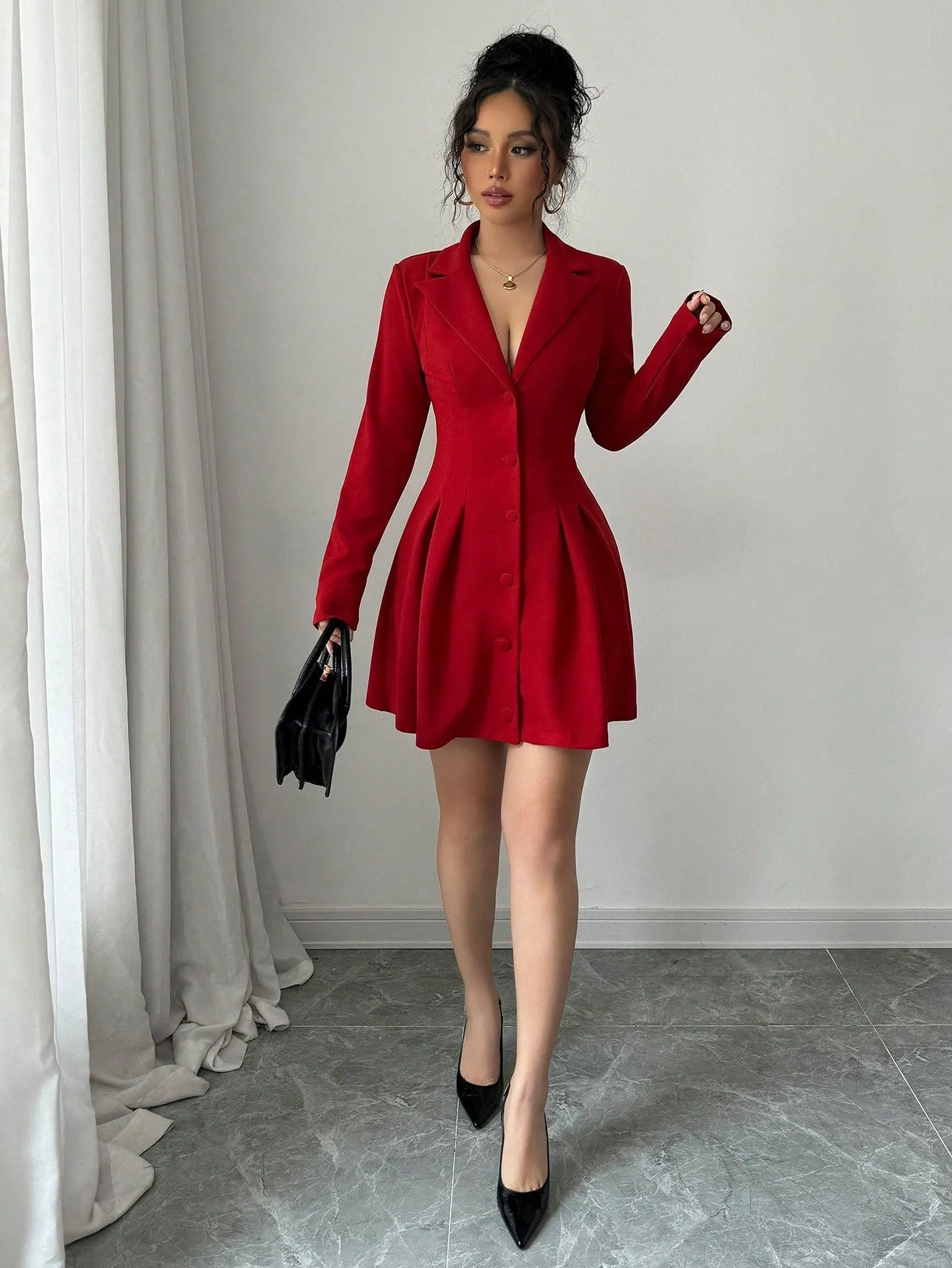 Vestido largo rojo de manga larga para el Día de San Valentín