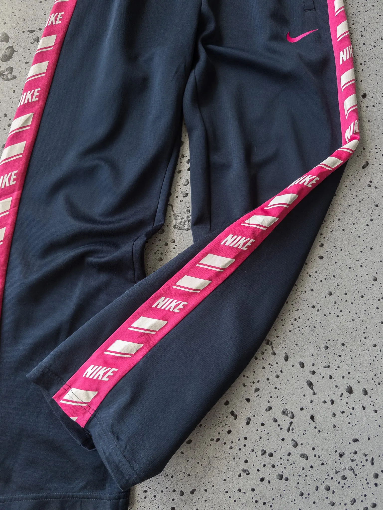 Vintage Nike Pink Spellout Track Pants (S)
