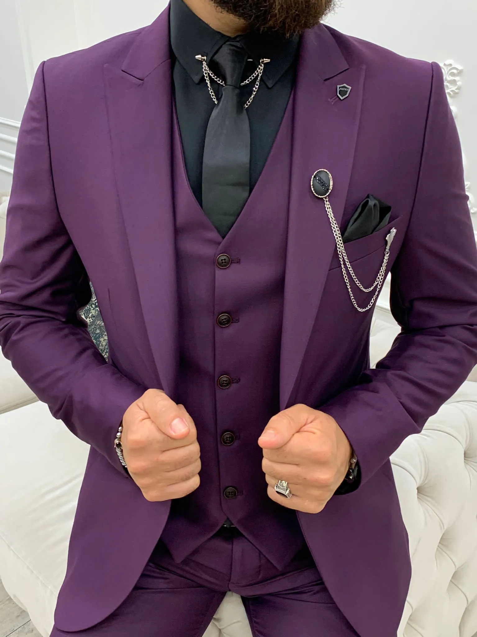 Wilson Purple Slim Fit Peak Lapel Suit: Elevate Your Wardrobe