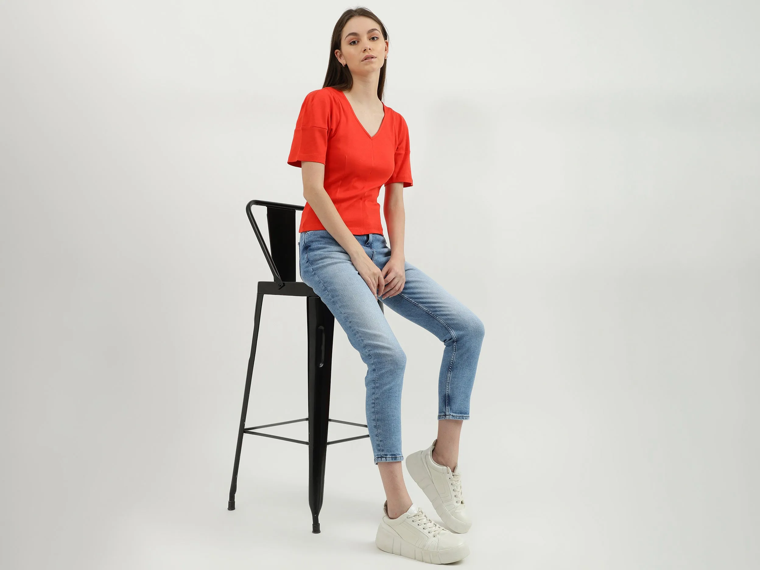 Women Solid Mom Fit Jeans